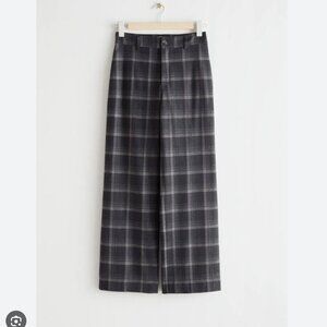 & OTHER STORIES Wide Wool Trousers in Grey Checks - Size 8